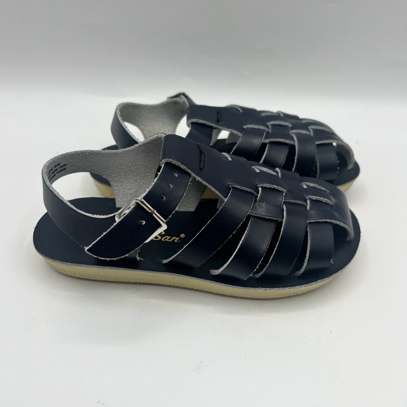 Salt Water Water Friendly Fishermen Sandal - Picture 2 of 5